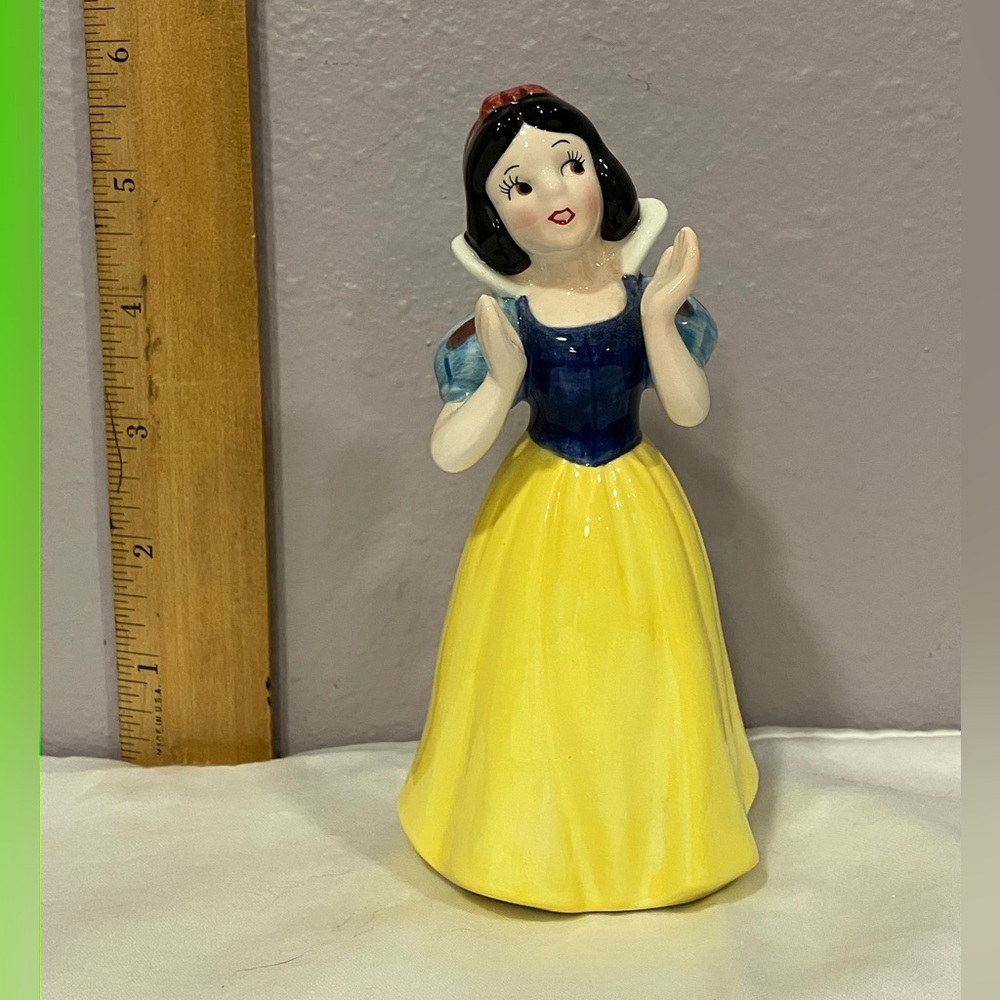 Disney Snow White Ceramic Figurine